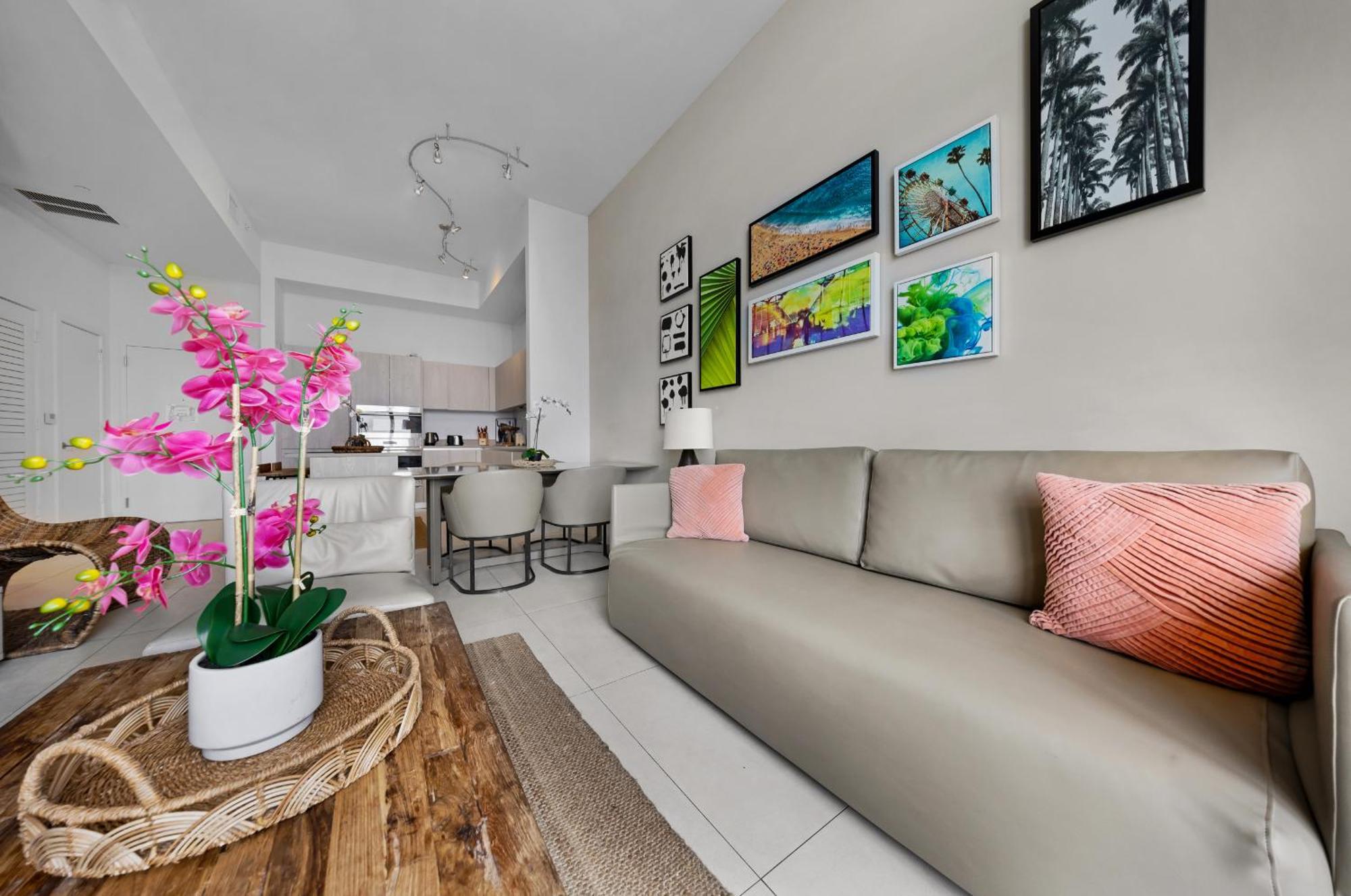 Wake Up To The Sound Of Waves In A Stylish Condo In A Luxury Resort 好莱坞 外观 照片