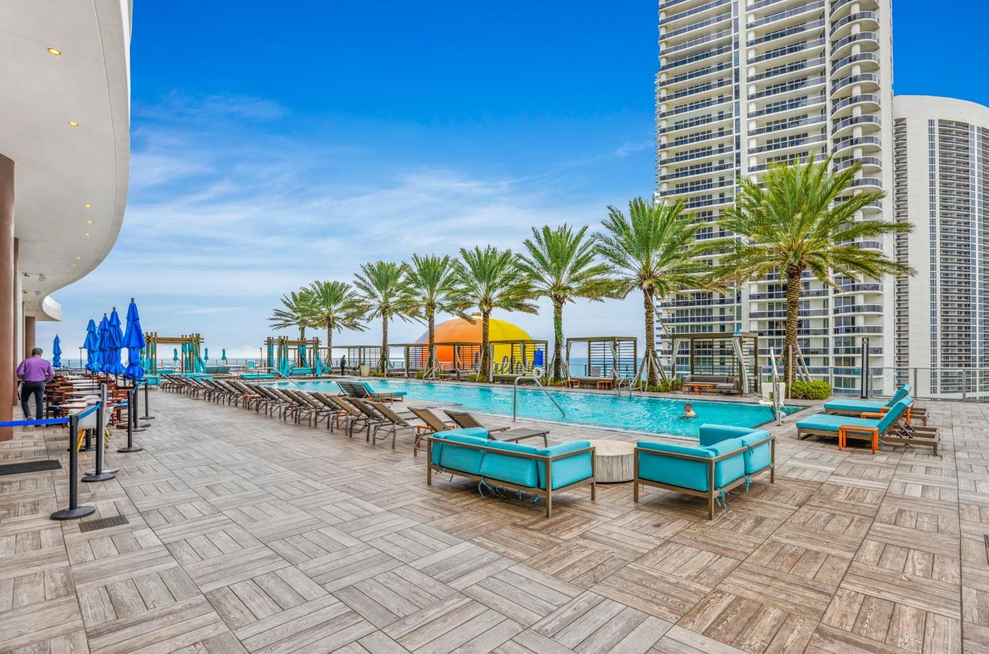 Wake Up To The Sound Of Waves In A Stylish Condo In A Luxury Resort 好莱坞 外观 照片