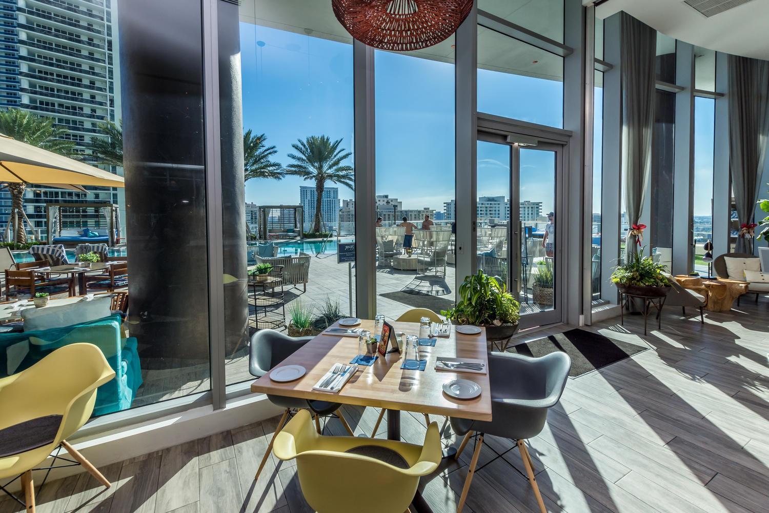Wake Up To The Sound Of Waves In A Stylish Condo In A Luxury Resort 好莱坞 外观 照片