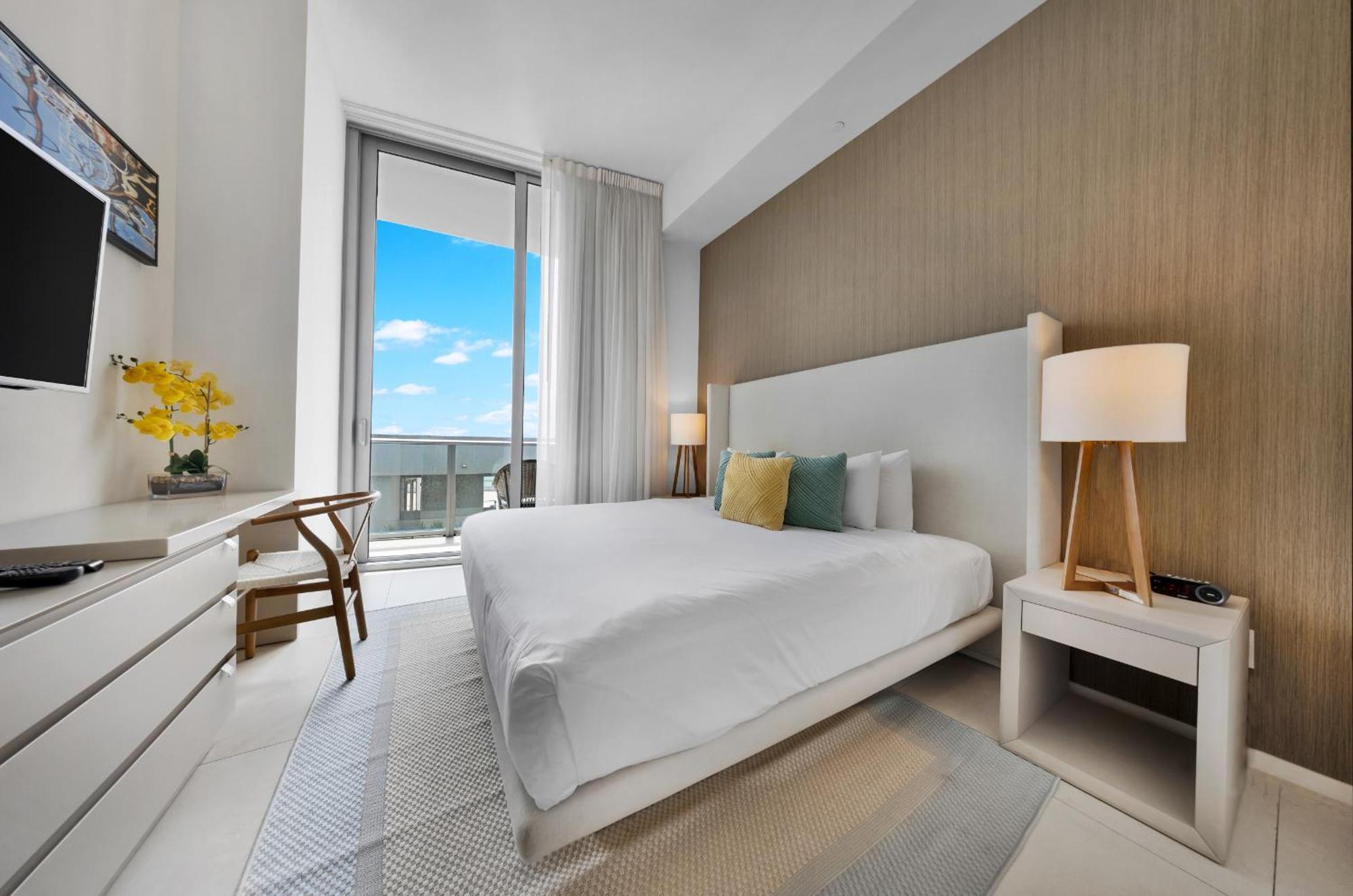 Wake Up To The Sound Of Waves In A Stylish Condo In A Luxury Resort 好莱坞 外观 照片